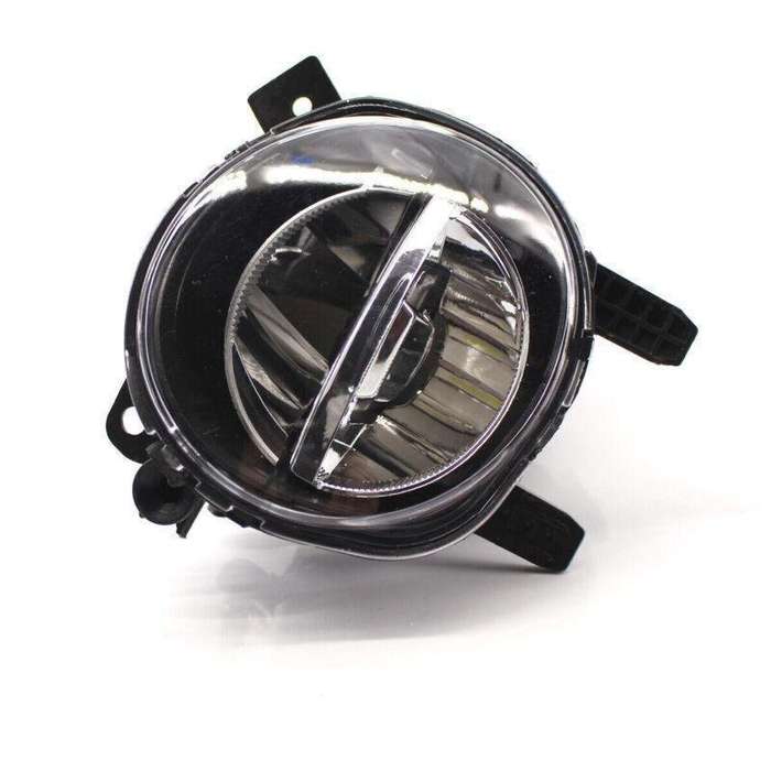 1 Pc LED Fog Lamp Light For BMW 3 Series F30 F35 16-18 63177315559 Left Side