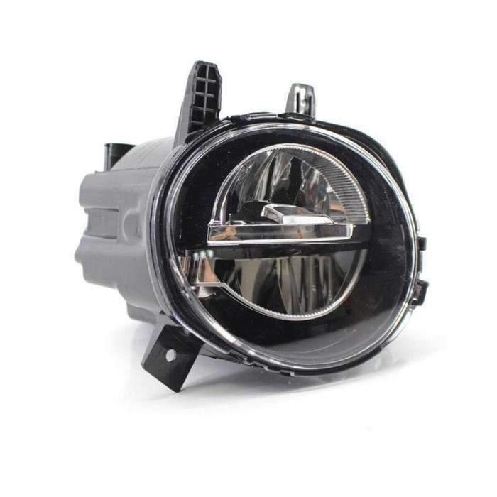 1 Pc LED Fog Lamp Light For BMW 3 Series F30 F35 16-18 63177315559 Left Side