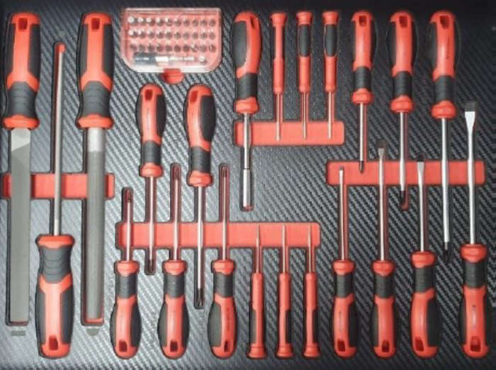 6 DRAWER ROLLER TOOL CABINET ON CASTORS WITH 184PC OF STOCK