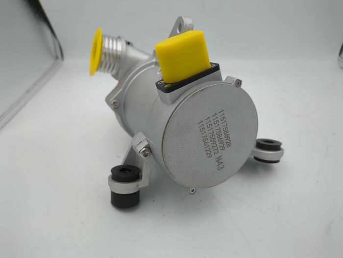 Electric water pump for BMW E82 E88 E90 E60 11517586929