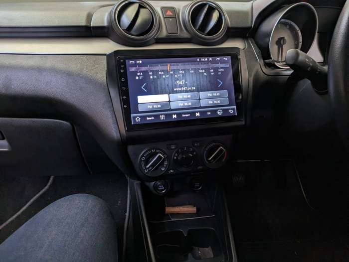 Suzuki Swift 2018 Android Navigation with Carplay and Android Auto 2GB 32 GB