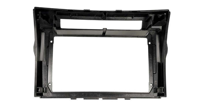Toyota Verso 9" Trimplate 2004 - 2009 with SWC Harness
