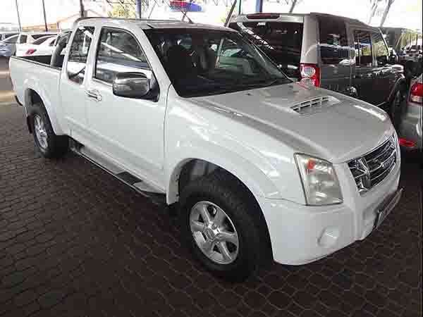 2008 2009 2010 2011 2012 ISUZU LUV2 Headlamp / HeadLight Front Right Side Driver Side With Park Lamp