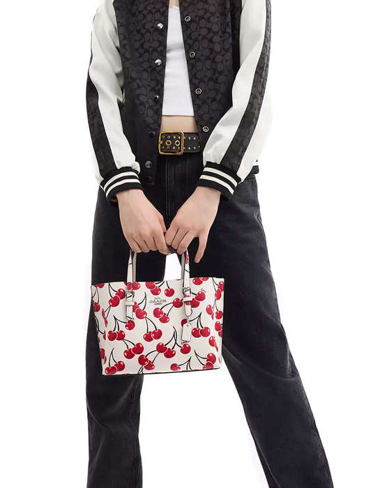 Coach Mini Tote Mollie Cherry
