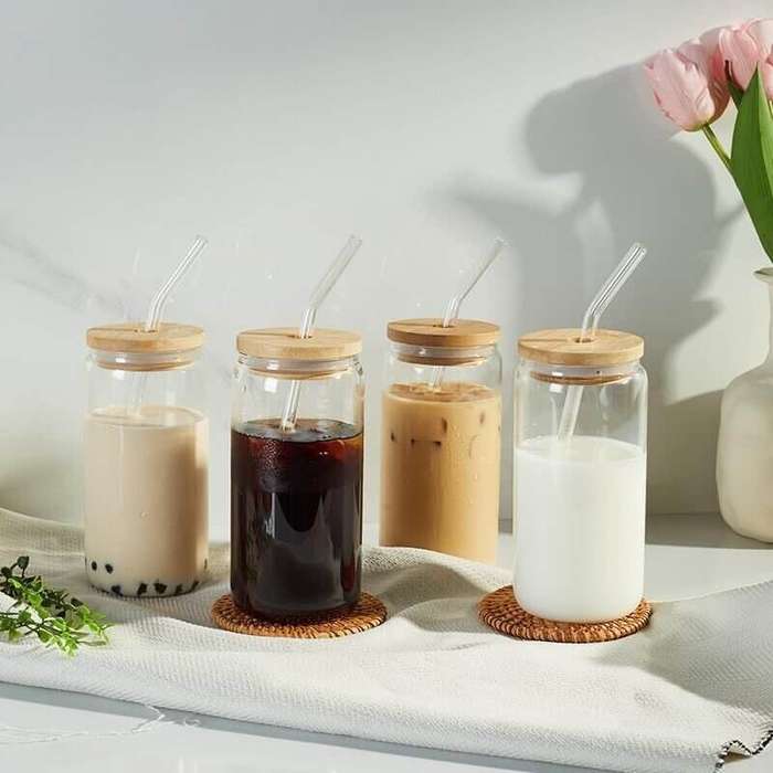 4 Pieces Can Shaped Drinking Glass with Bamboo Lids and Glass Straw Set