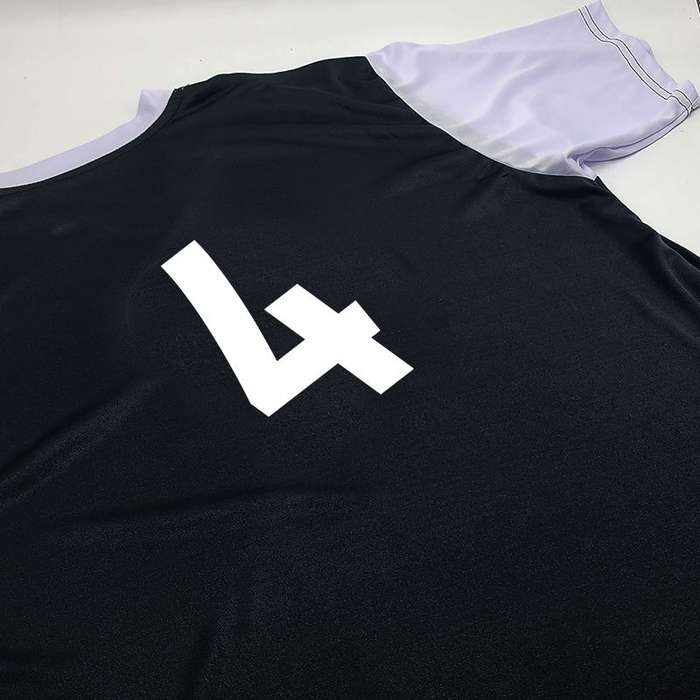 Bufftee Individual Junior Soccer Kit - Number 4 Defenders Jersey &amp; Shorts