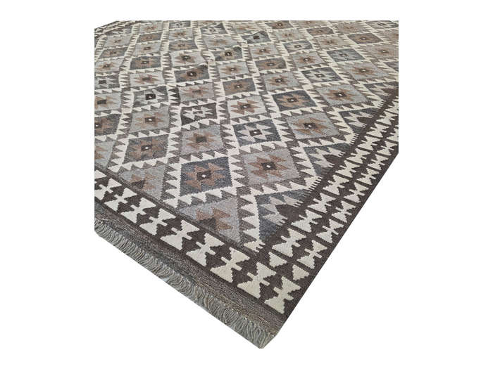 Stunning Handwoven woolen Natural Kilim 295 x 198 cm