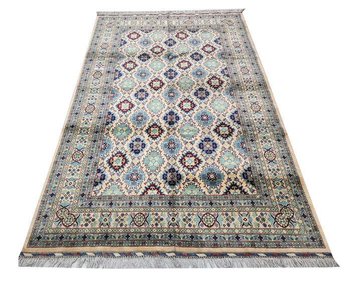 Fine Afghan Ariana Carpet 277 x 197 cm