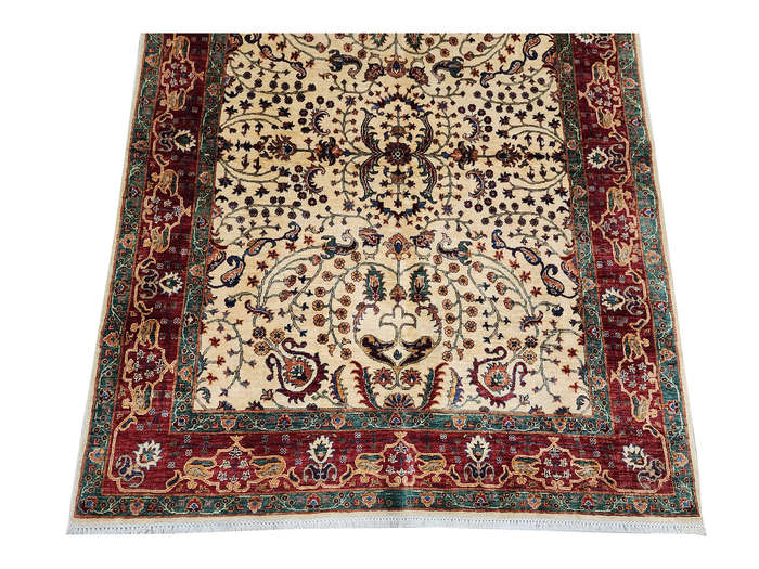 Gorgeous Ariana Carpet 210 x 159 CM