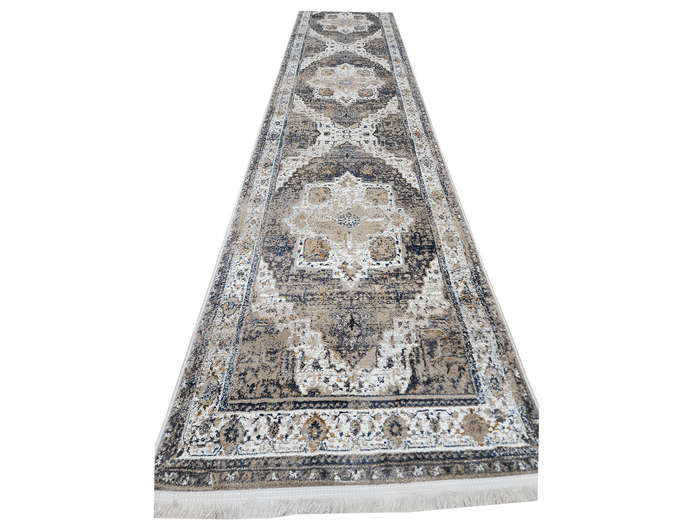 Stunning Vintage Style Machine Made Runner 600 x 80 CM
