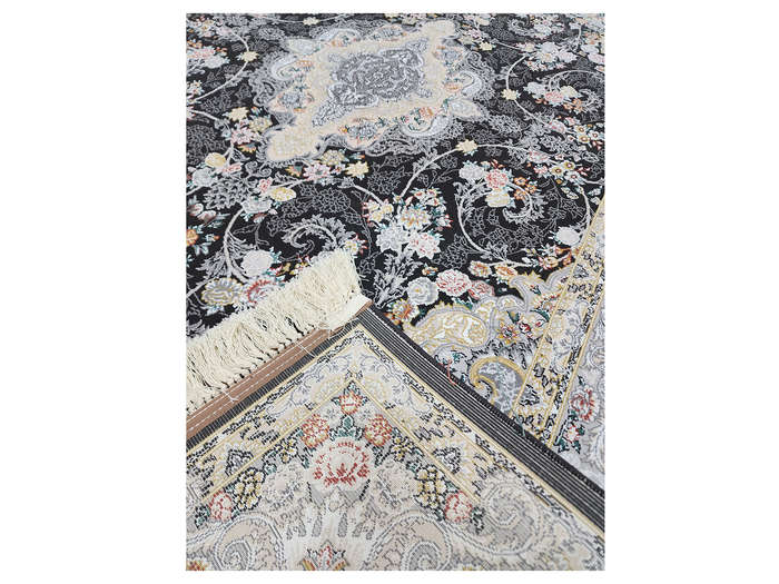 Gorgeous Persian Gilan Carpet 225 x 150 CM