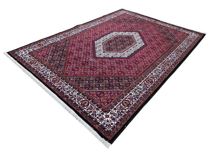 Stunning Persian Machine Made Carpet 300 x 200 CM