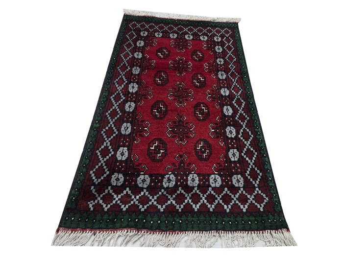 Gorgeous Hand-knotted Kunduz Bukhara Carpet 110 x 79 cm