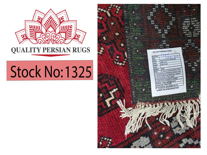 Gorgeous Hand-knotted Kunduz Bukhara Carpet 110 x 79 cm