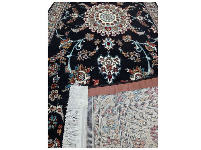 Beautiful 4 Meter Navy Color Passage Runner 400 x 80 CM