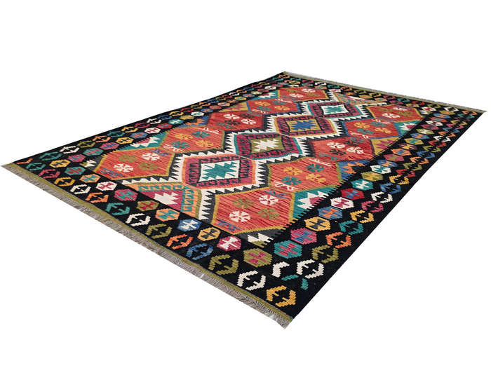 Beautiful Handmade woolen Kilim Rug  250 x 171cm