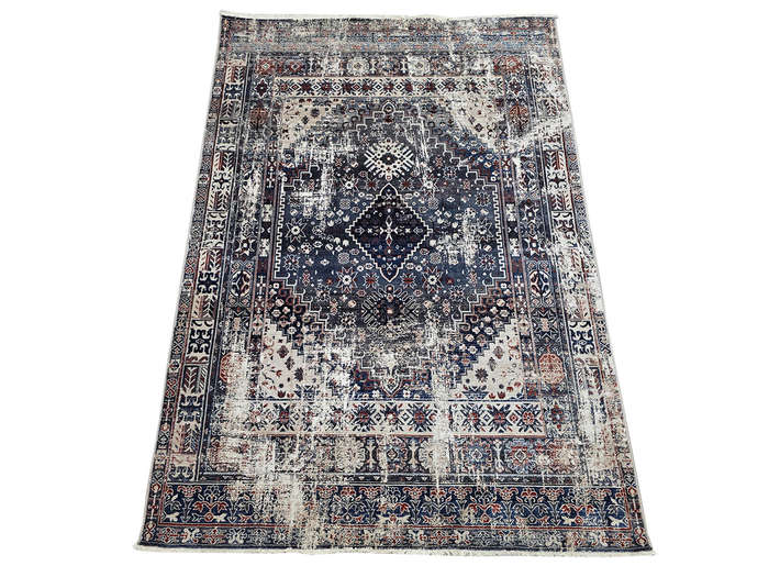 Stunning Machine Made Carpet 230 x 160 CM