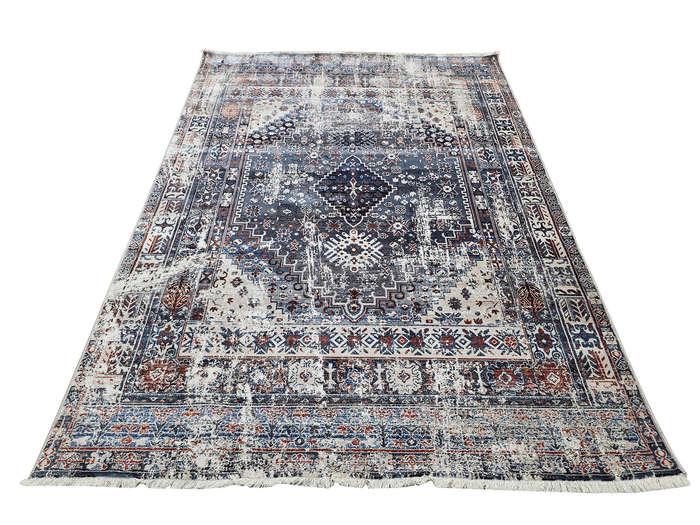 Stunning Machine Made Carpet 230 x 160 CM