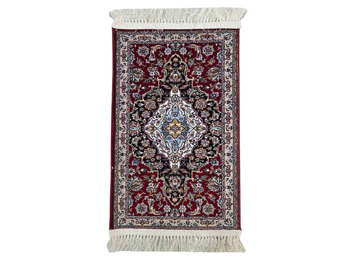 Small Kashan Machine Made Carpet 80 x 50 CM