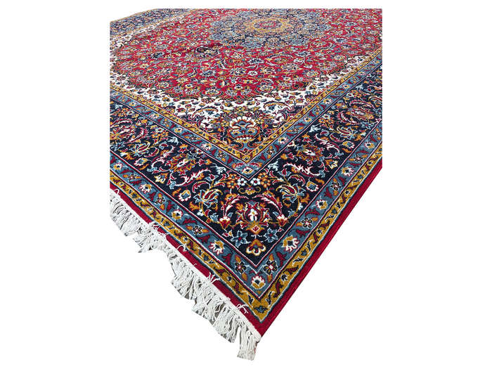 Beautiful Second-Hand Kashan Machine Made Carpet - 400 x 300 CM