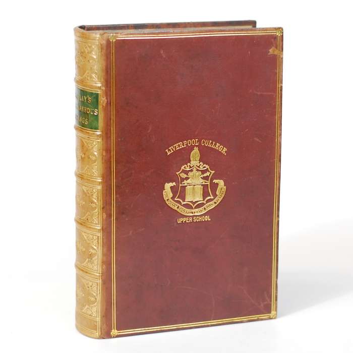 The Miscellaneous Writings of Lord Macaulay - Macaulay, Thomas B - 1500g