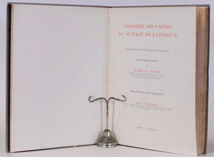 Industrie Des Cafres Du Sud-Est De L'Afrique. Collection Recueillie Sur Les Lieux et Notice Ethno...