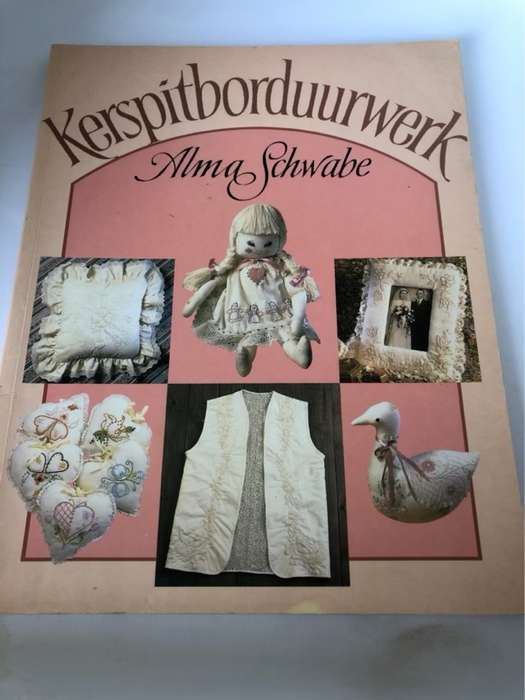 Kerspitborduurwerk - Alma Schwabe
