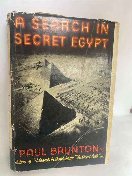A Search In Secret Egypt - Paul Brunton