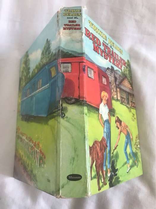Trixie Belden and the Red Trailer Mystery by Julie Campbell