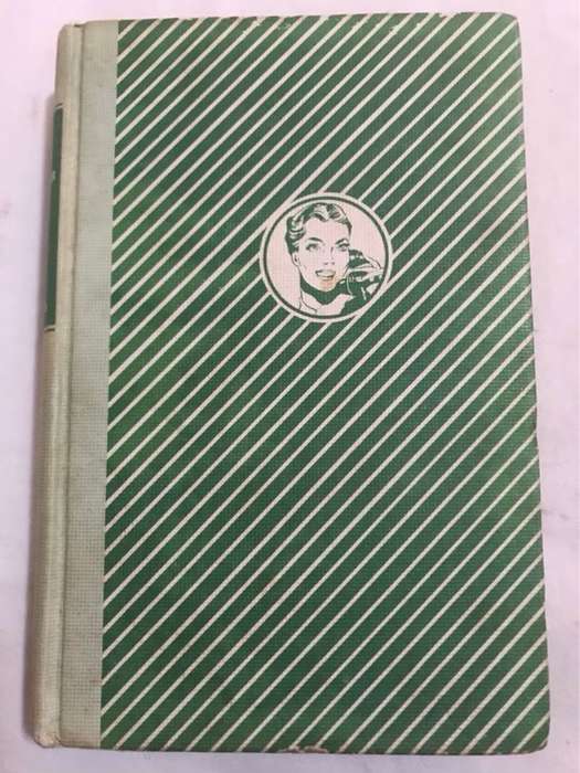 Sally Baxter-Girl Reporter The Secret Island - Sylvia Edwards