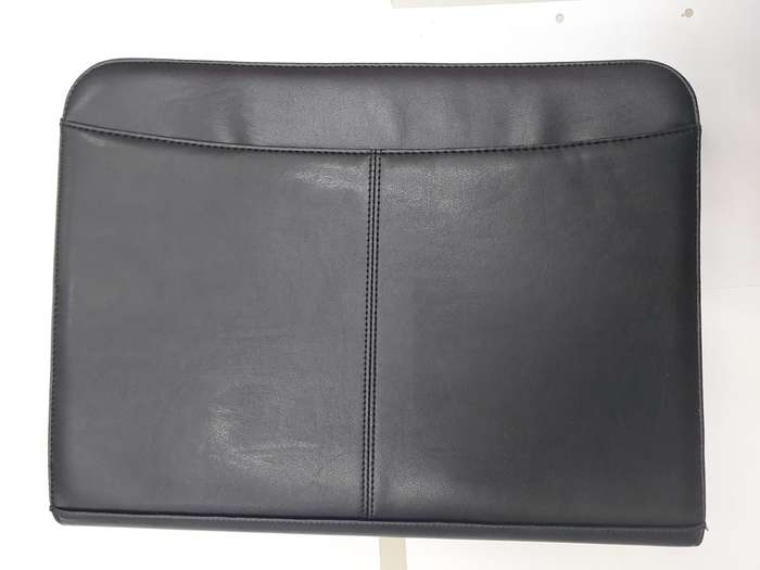A4 Leatherette drop handle folder with badge