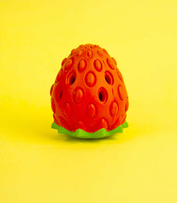 Zuberry Rubber Dog Toy | Zugo | Berry-Shaped Durable Chew Toy