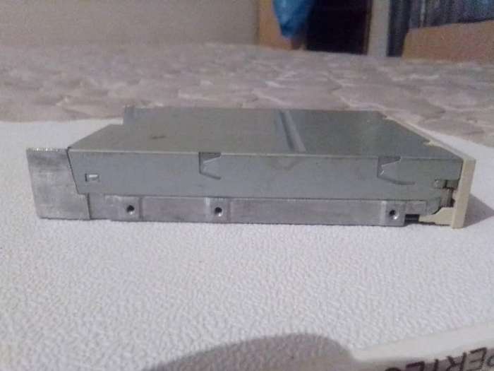 Vintage - TEAC FD-235HF 3.5" Floppy Disc Drive 19307772-91