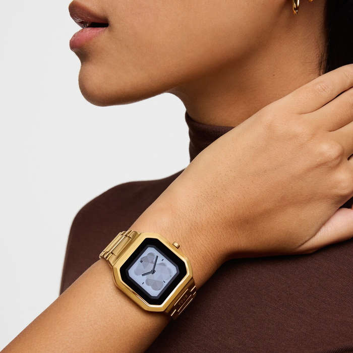 Tous Women's Smartwatch Watch (3000139300)