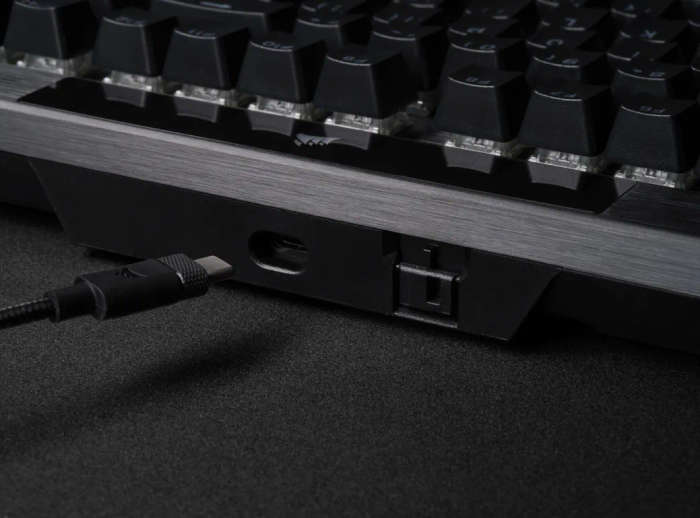 Corsair K70 RGB Pro Mechanical Gaming Keyboard Cherry MX Speed