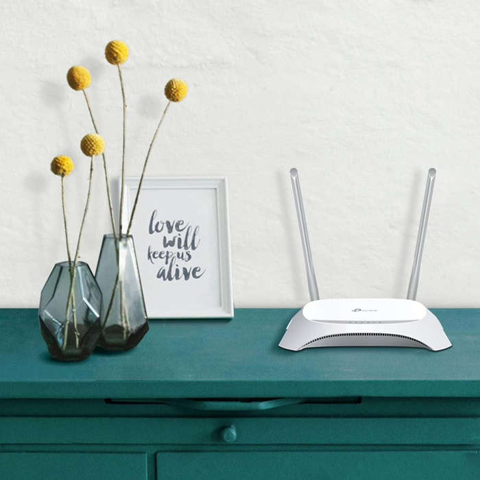 TP-Link TL-MR3420 Wi-Fi 4 Wireless Router Fast Ethernet Black and White
