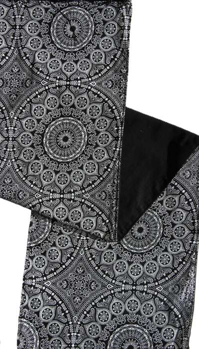 Phomello Table Runner