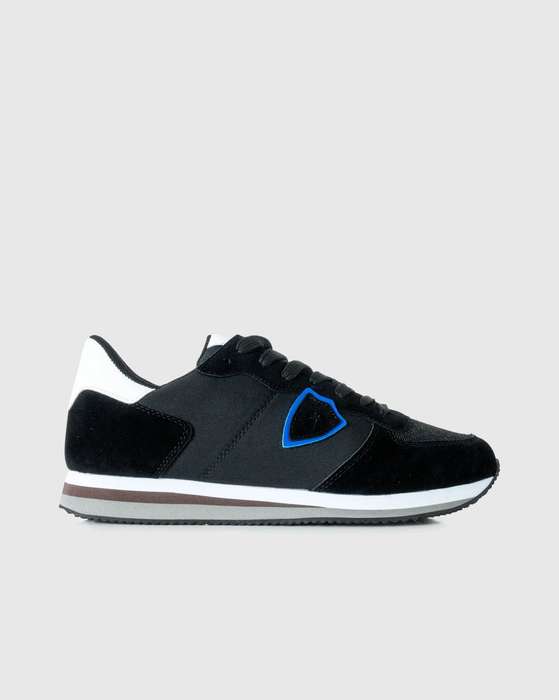 SOVIET SNEAKER