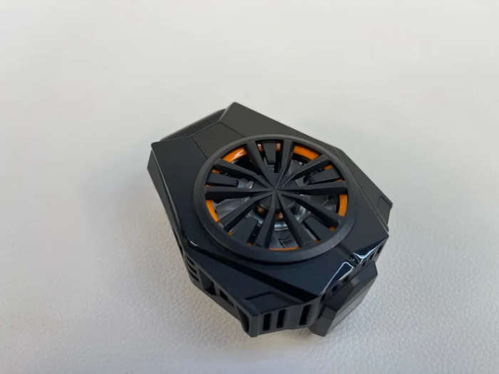 Phone Cooling Radiator -Q-Cl8