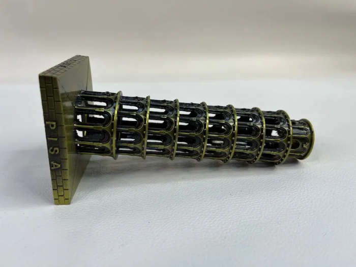Alloy Leaning Tower Of Pisa Italy Showpiece