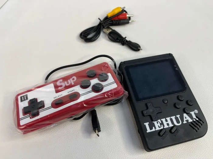 Portable Mini Handheld Video Game Console With 600 Built-In Game