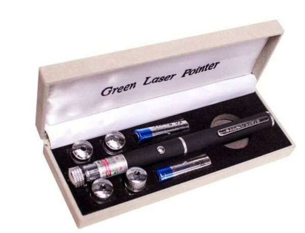 03-5 Green Laser Pointer