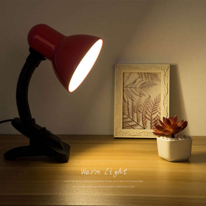 PM-080 220V Desk Clamp Lampshade Takes An E27 Bulb