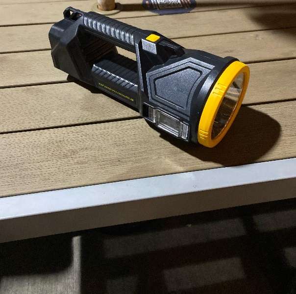 Chuangyu PM-68 Rechargeable Solar Powered LED +COB Searchlight W5161-2