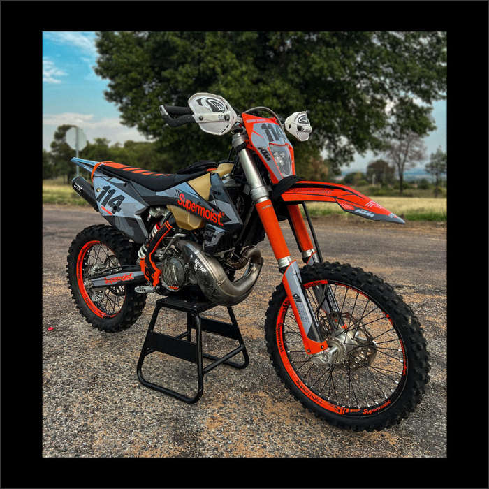 Supermoist Supermoist Wide Rim Tape - NEON Black & Orange
