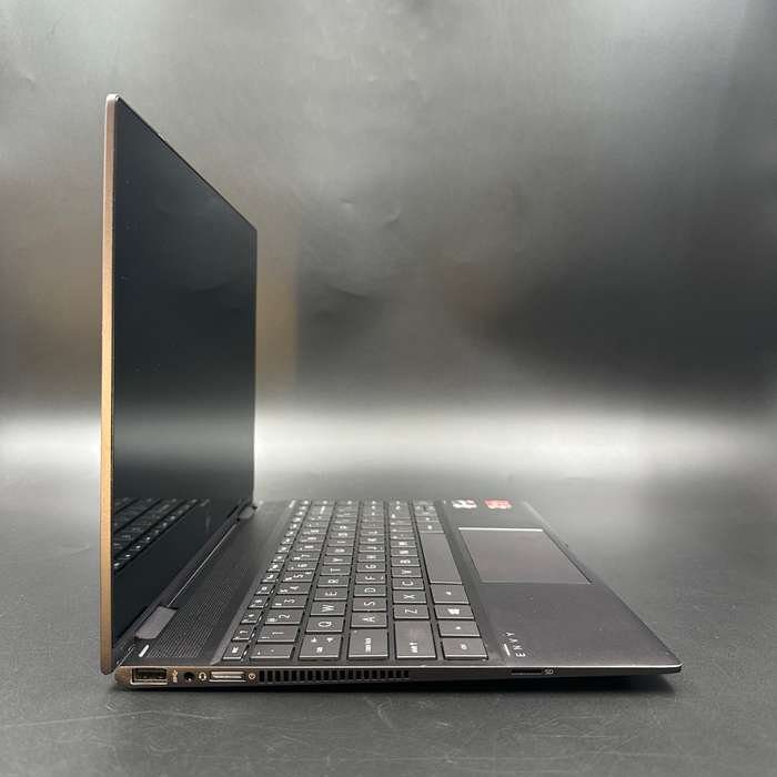 Hp Envy X360 Convertible 13 | 8GB Ram | Amd Ryzen 5 2500u | Radeon Vega Mobile Gfx