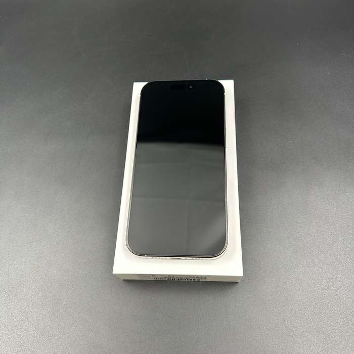 iPhone 16 Pro 256GB Natural Titanium