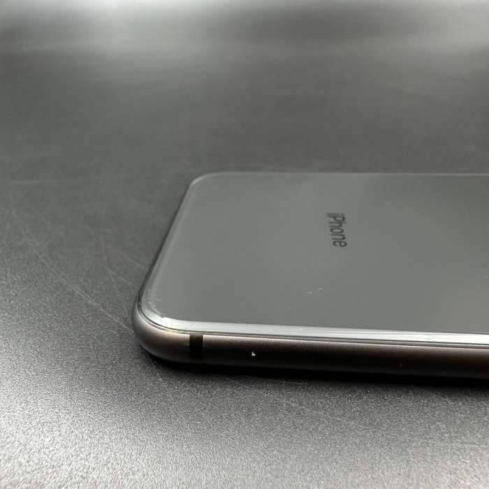 iPhone 8 64GB Space Grey