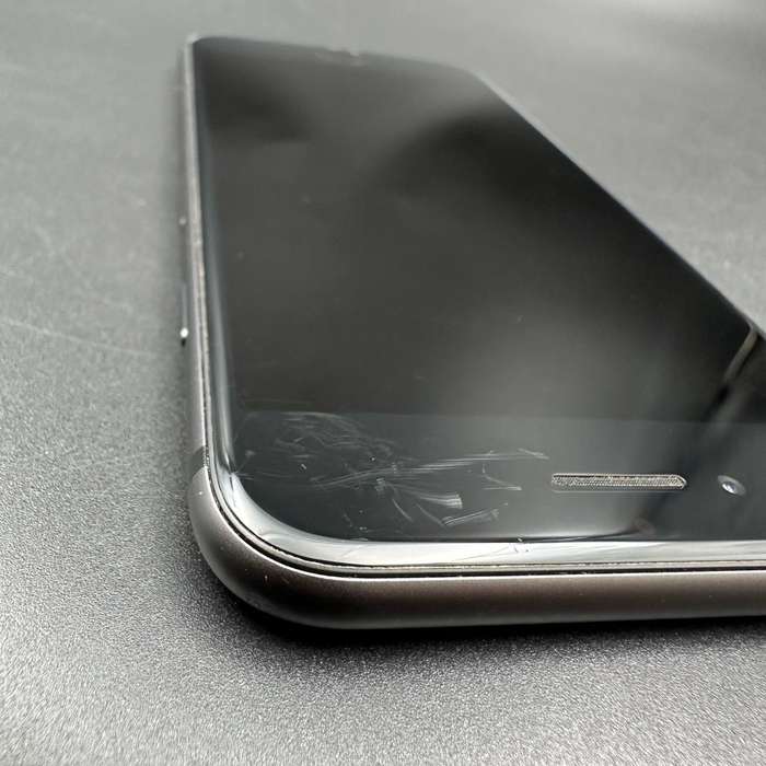 iPhone 8 64GB Space Grey
