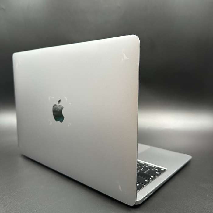 Macbook Air M1 13" 8GB 256GB Space Grey